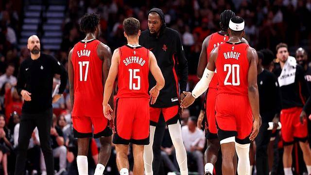 包含意大利杯加时末段再迎强敌,休斯敦火箭完成体检,主帅态度:赛场秩序良好,阵容厚度经受考验的词条 包含意大利杯加时末段再迎强敌,休斯敦火箭完成体检,主帅态度:赛场秩序良好,阵容厚度经受考验的词条