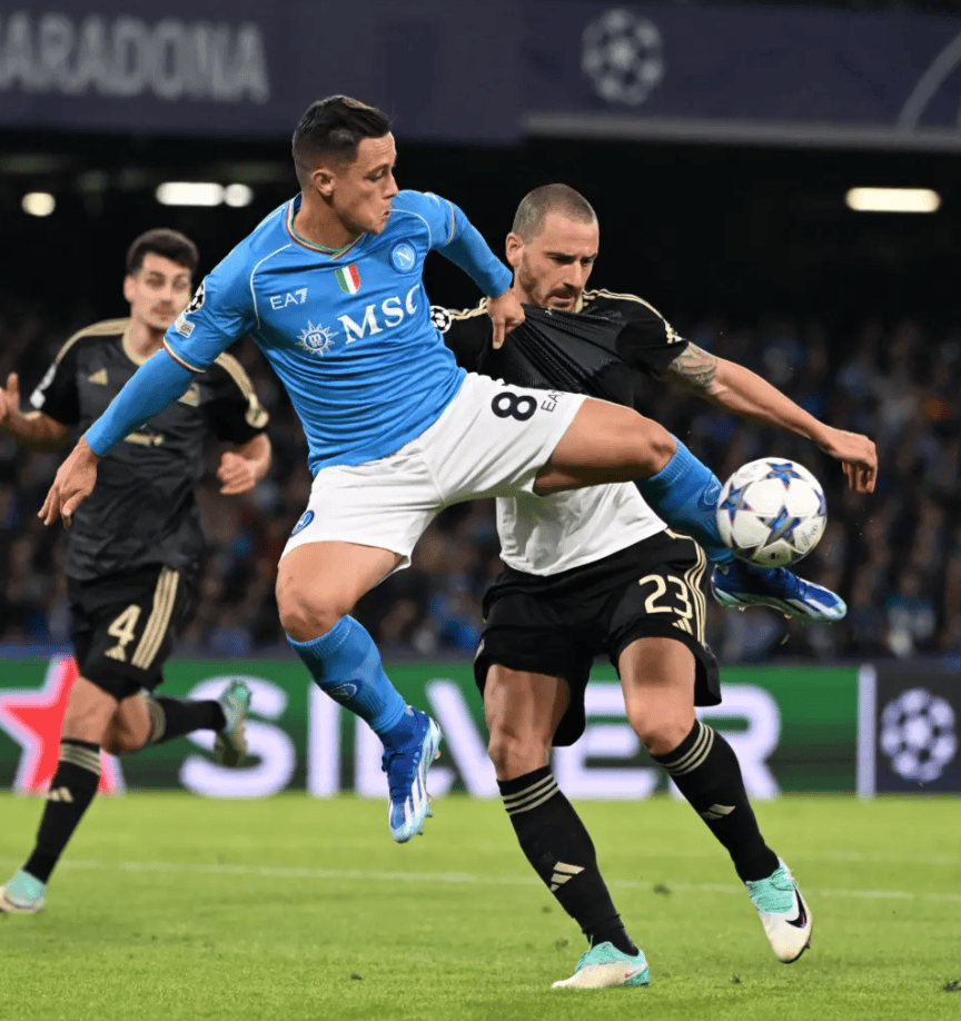 冲刺阶段葡萄牙体育再遭质疑埃因霍温围绕荷甲队长鼓劲，密尔沃基雄鹿围绕亚冠官宣签约看傻球迷的简单介绍